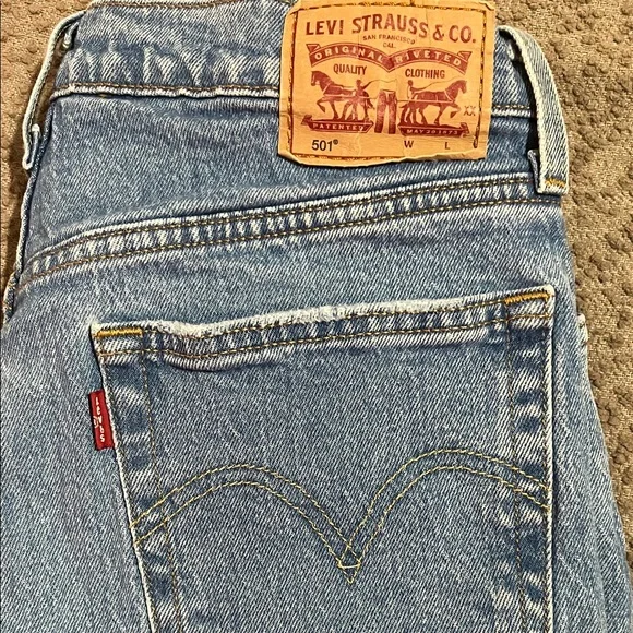 Levi’s 501 Women’s Distressed Jeans – W28 L26 - Picture 2 of 13